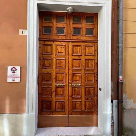 Pensionat Downtown - In Centro Ferrara